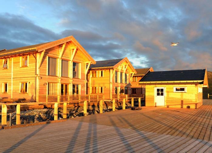 Villa Mikkelvik Brygge Mikkelvika Exterior foto